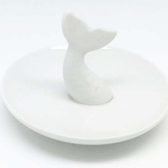 Decorative Ceramic Mermaid Ring Tray White - Picture 4 of 6